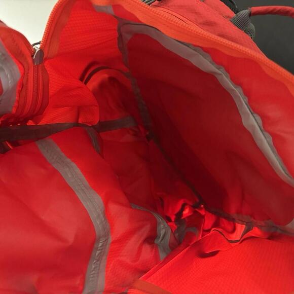 Platypus Sprinter XT 35 Backpack Hydration Pack Hiking Biking Camping Big Zip - Picture 8 of 9